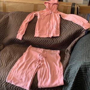 Old Navy outfit fit pants (M) jacket (XS)